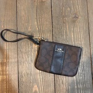 Wristlet